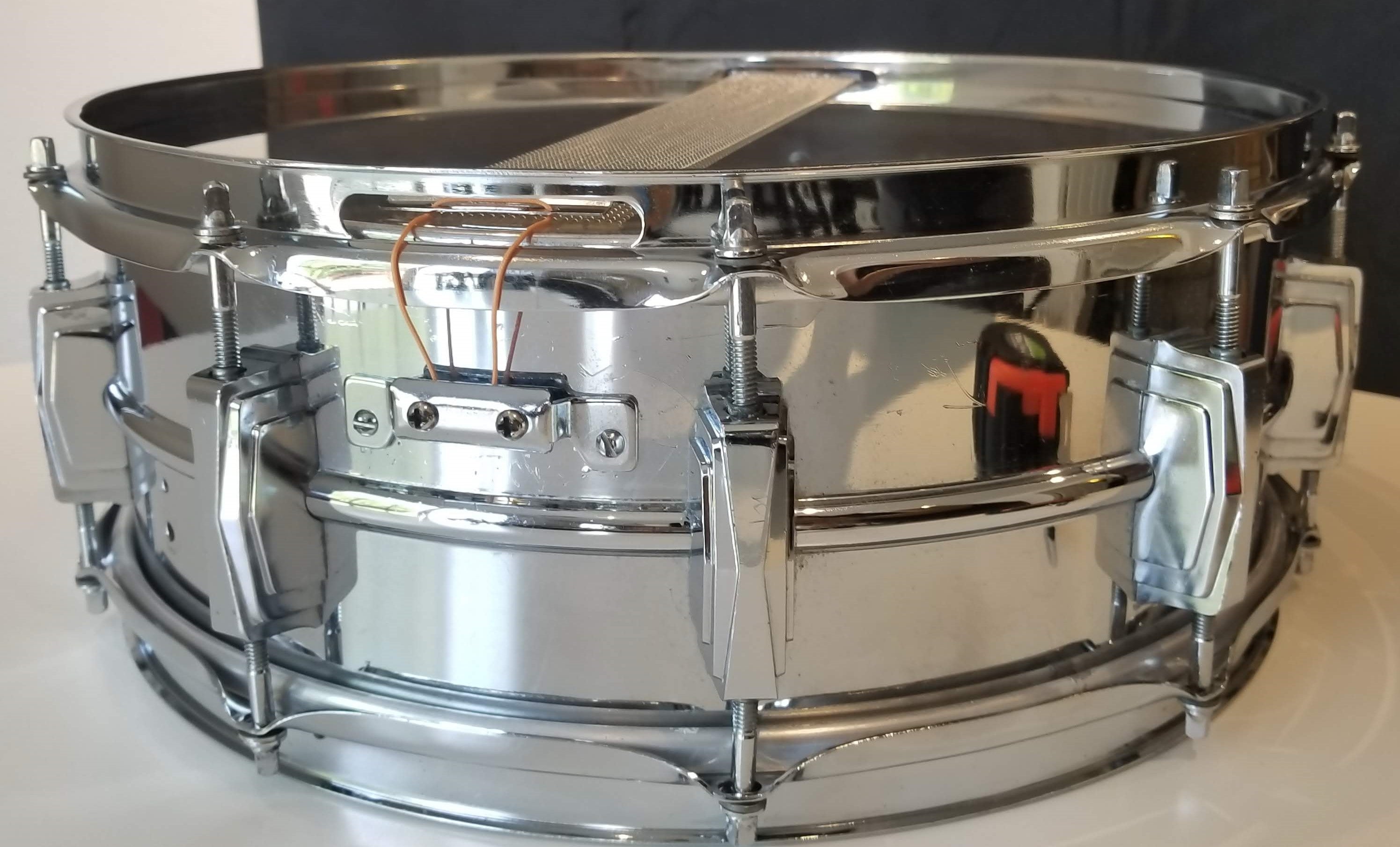 Ludwig Supraphonic, Aluminum over Brass Snare - 5"x14", (10) Lugs -Vintage 70s